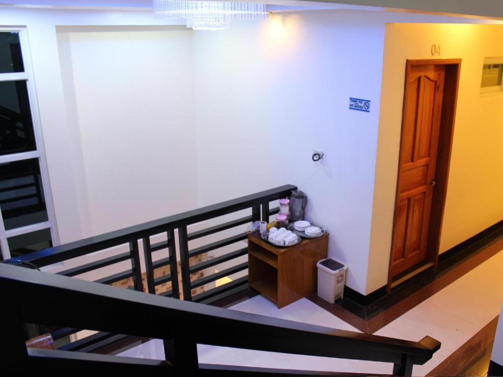 Citrine Travel Lodge El Nido Exterior photo